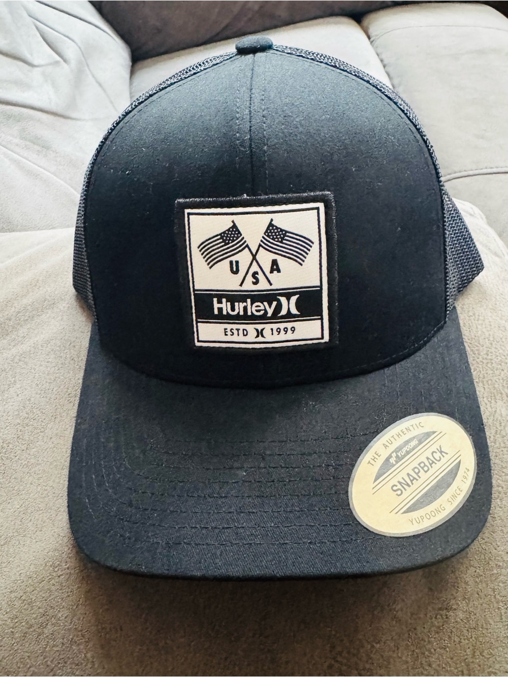 Hurley Black Cap